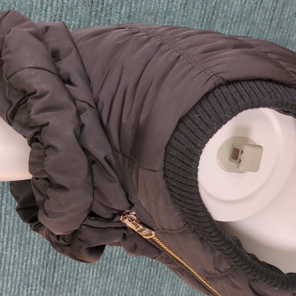 Calvin Klein Performance Puffer Vest Diagonal Zipper - Picture 8 of 13